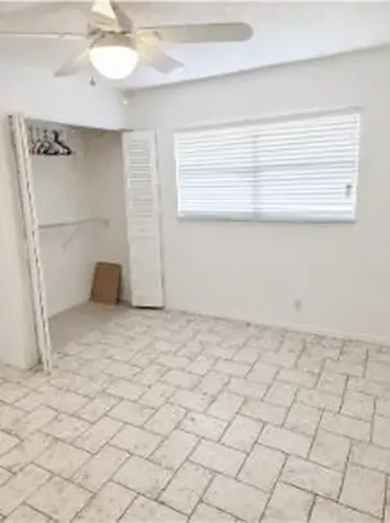 3524 Via Poinciana Lake Worth FL 33467