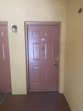 2647 NW 33rd Street Oakland Park FL 33309