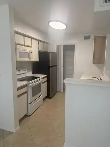 2647 NW 33rd Street Oakland Park FL 33309