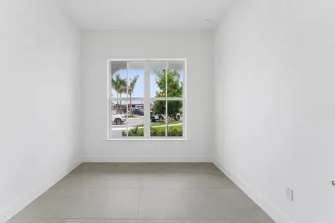 154 Parkside Way Royal Palm Beach FL 33414