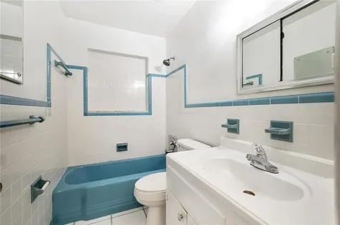 4430 NE 16th Terrace Oakland Park FL 33334