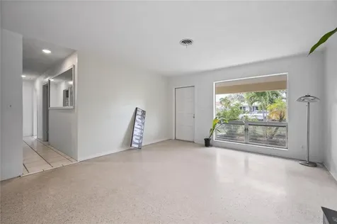 4430 NE 16th Terrace Oakland Park FL 33334