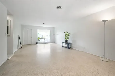 4430 NE 16th Terrace Oakland Park FL 33334