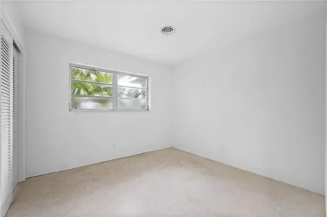 4430 NE 16th Terrace Oakland Park FL 33334