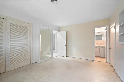 4430 NE 16th Terrace Oakland Park FL 33334