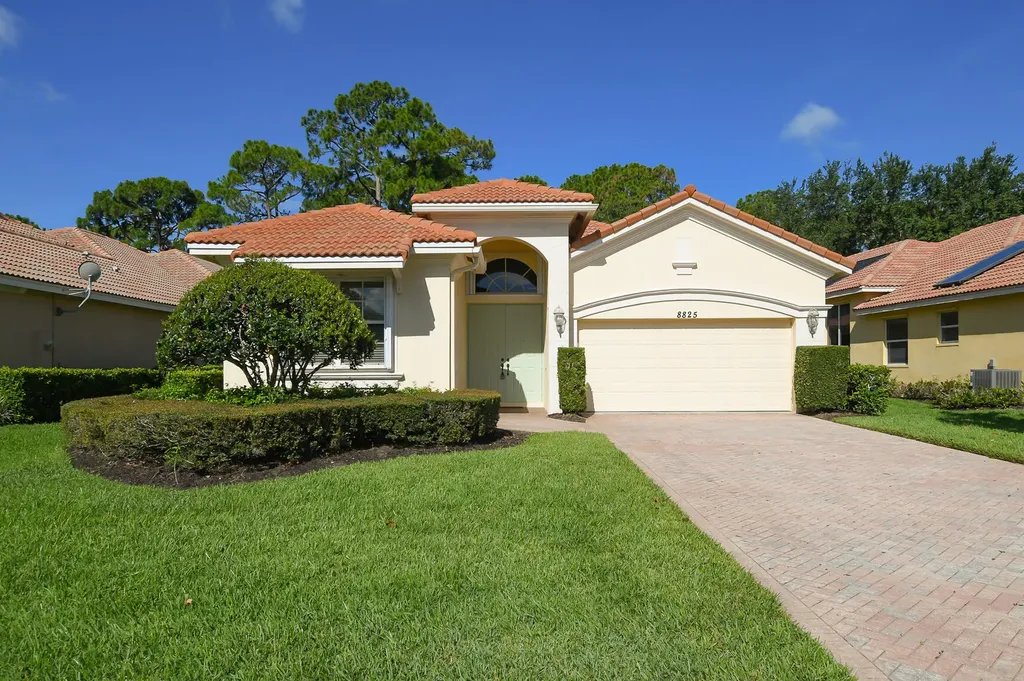 8825 Champions Way Port St Lucie FL 34986