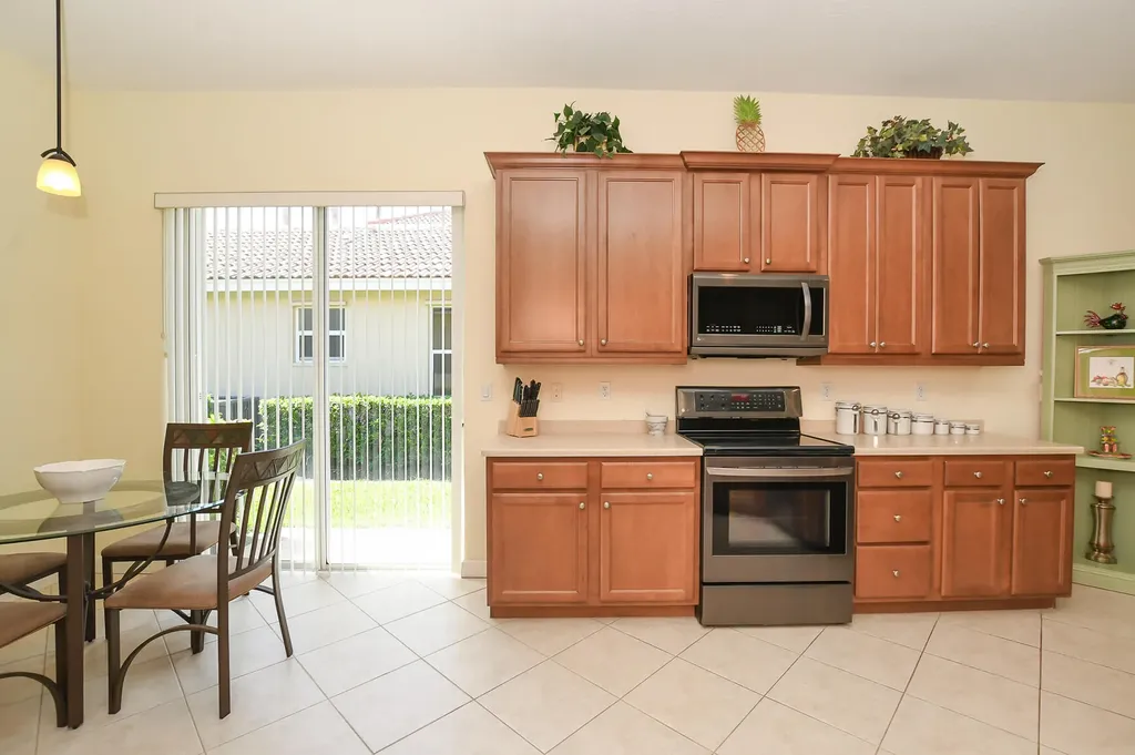 8825 Champions Way Port St Lucie FL 34986