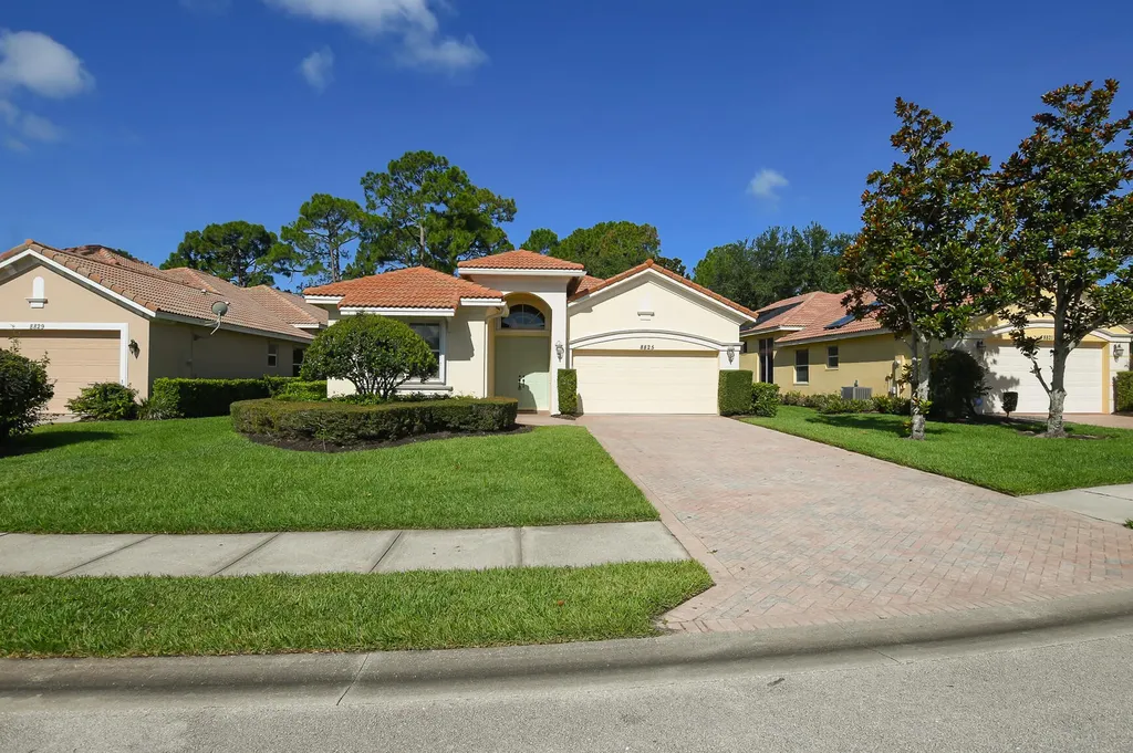 8825 Champions Way Port St Lucie FL 34986