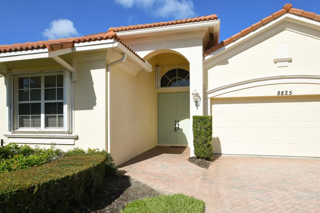 8825 Champions Way Port St Lucie FL 34986
