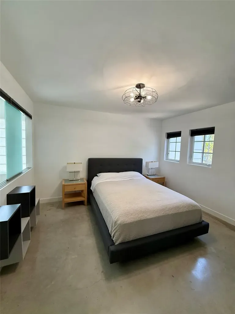 20824 NE 30th Place Aventura FL 33180