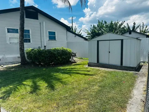 566 SE 7th Drive Belle Glade FL 33430