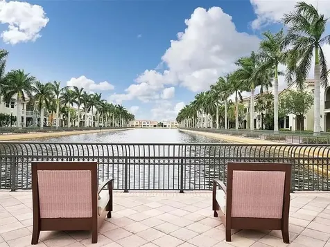 2925 NW 126th Avenue Sunrise FL 33323
