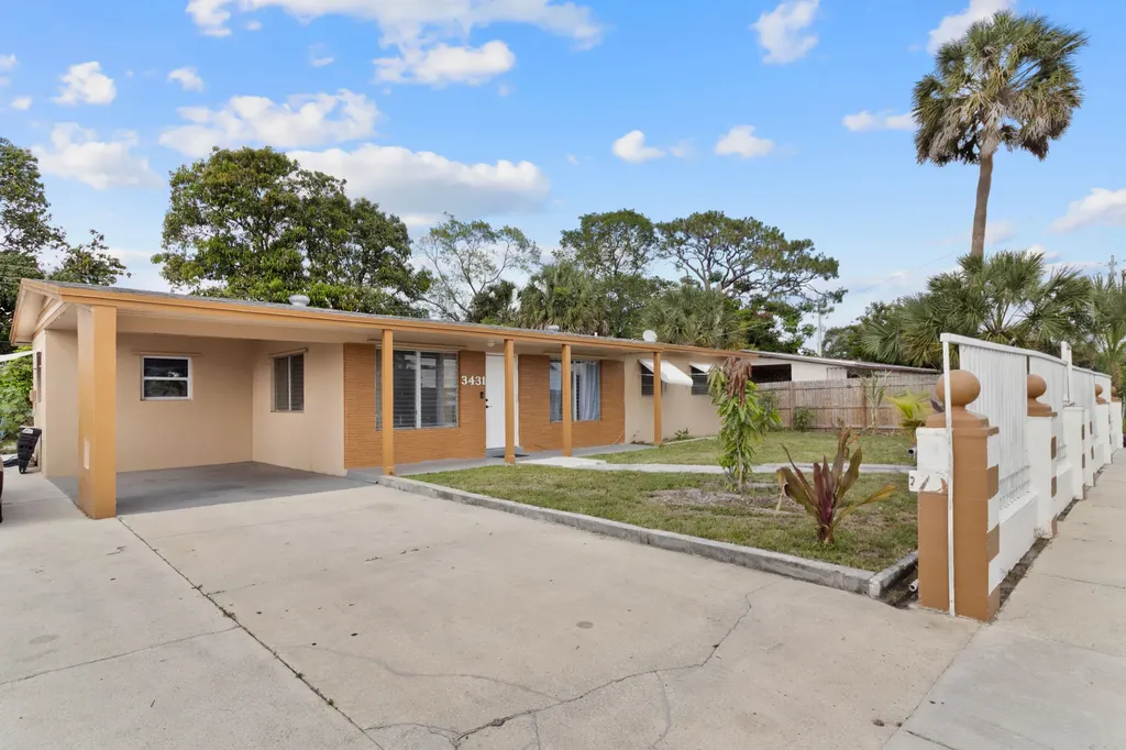 3431 NW 4th Street Lauderhill FL 33311