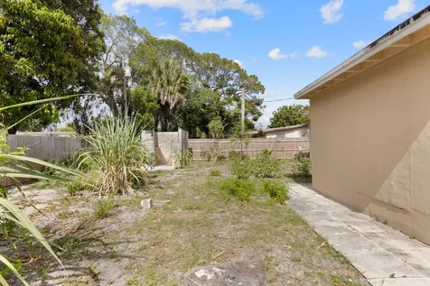 3431 NW 4th Street Lauderhill FL 33311