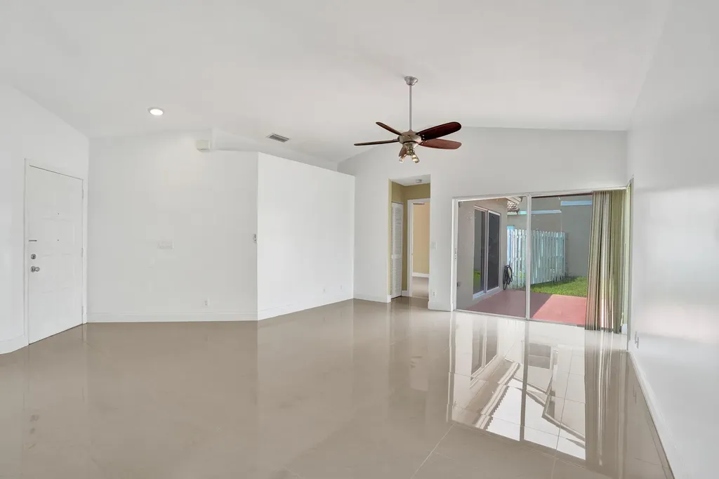 17866 SW 10th Lane Pembroke Pines FL 33029