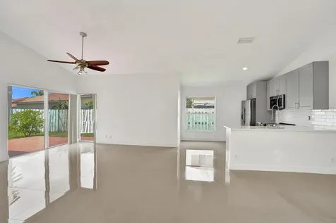 17866 SW 10th Lane Pembroke Pines FL 33029
