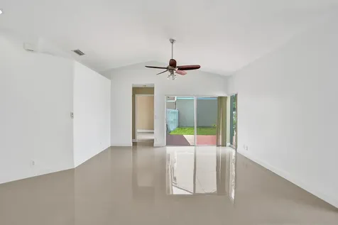 17866 SW 10th Lane Pembroke Pines FL 33029
