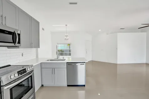 17866 SW 10th Lane Pembroke Pines FL 33029