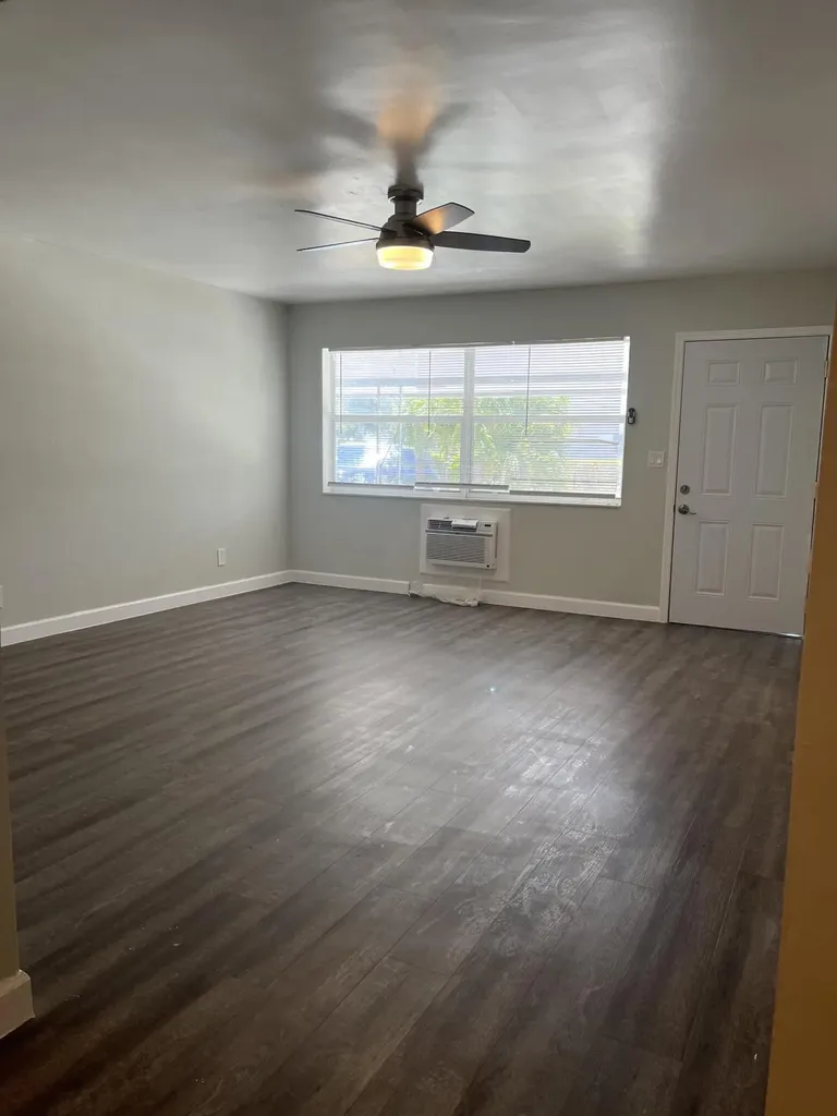 1419 SE 2nd Street Deerfield Beach FL 33441