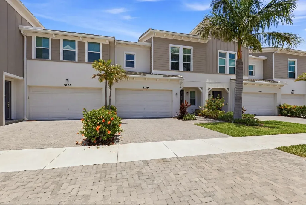 5169 Willow Creek Drive Westlake FL 33470