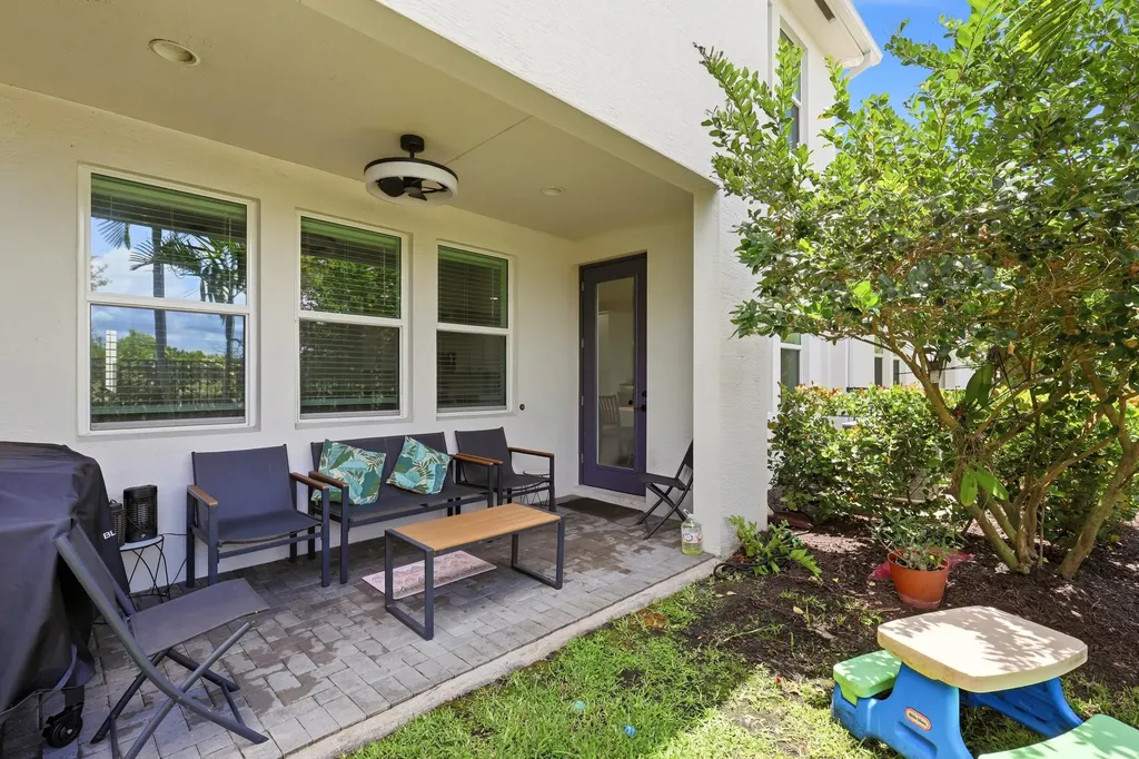 5169 Willow Creek Drive Westlake FL 33470