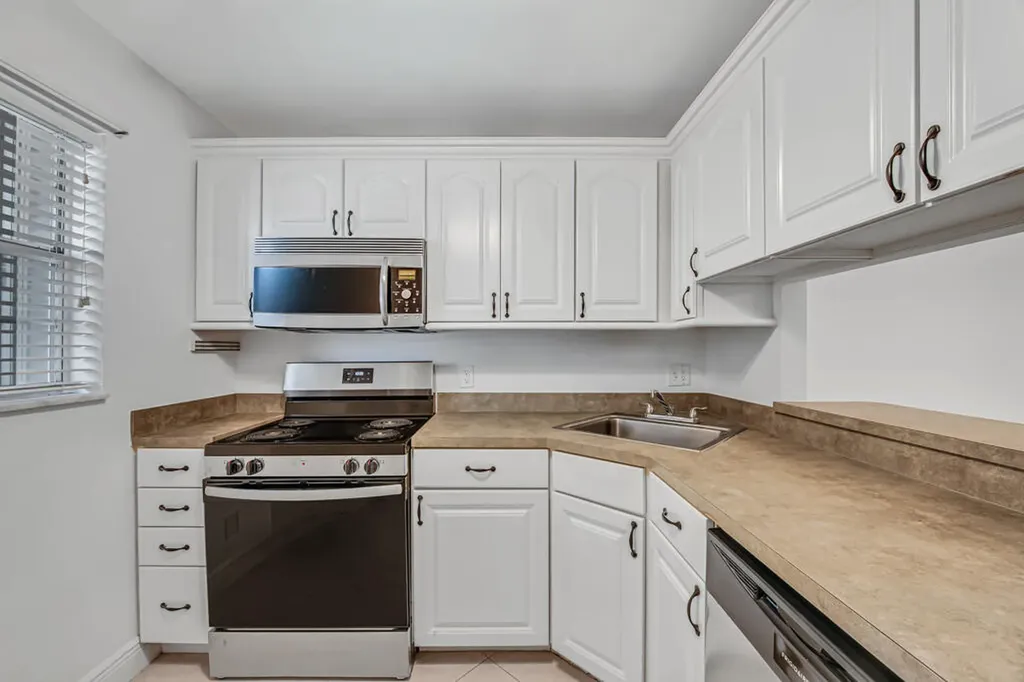 12013 Greenway Circle S Royal Palm Beach FL 33411