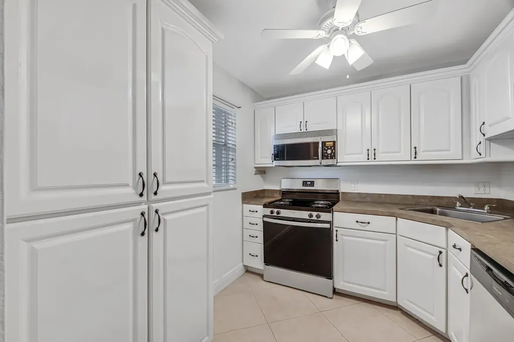 12013 Greenway Circle S Royal Palm Beach FL 33411