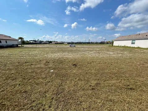24 Del Palma Drive Palm Coast FL 32137