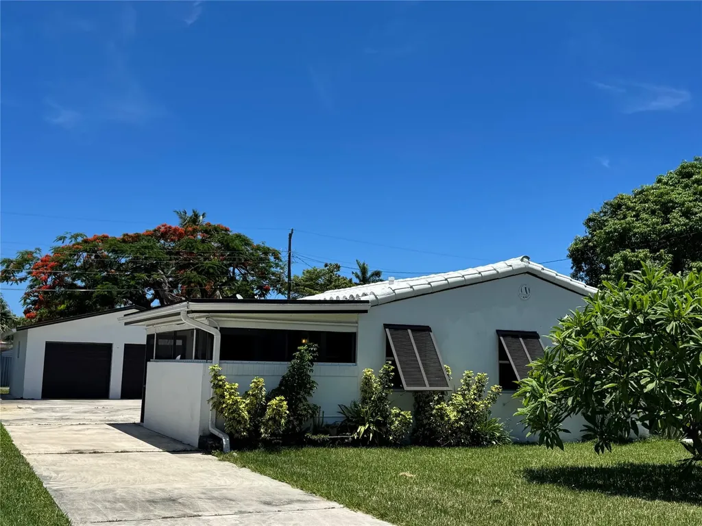 925 N 32nd Avenue Hollywood FL 33021