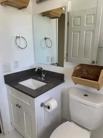 925 N 32nd Avenue Hollywood FL 33021