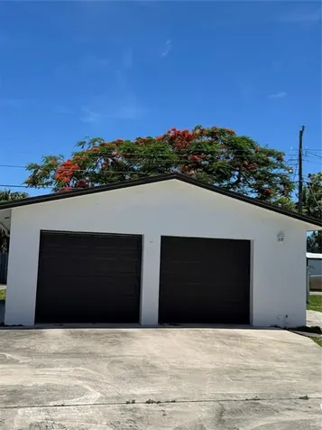925 N 32nd Avenue Hollywood FL 33021