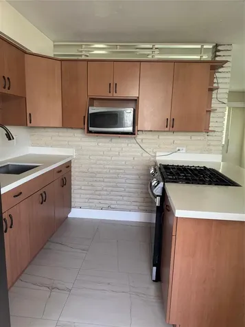 925 N 32nd Avenue Hollywood FL 33021