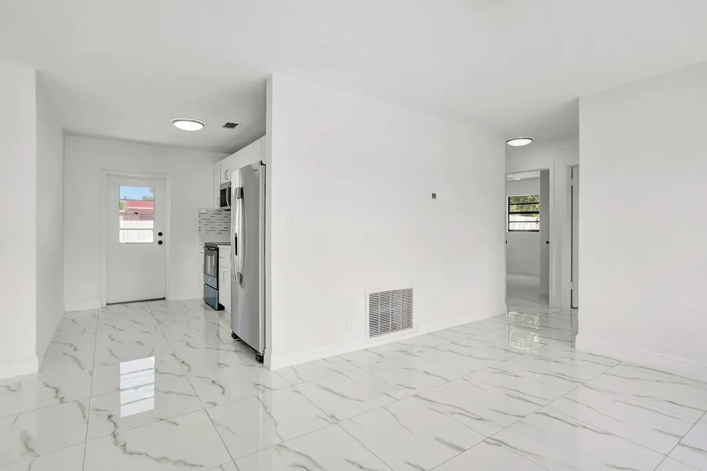 3060 NE 12th Avenue Pompano Beach FL 33064