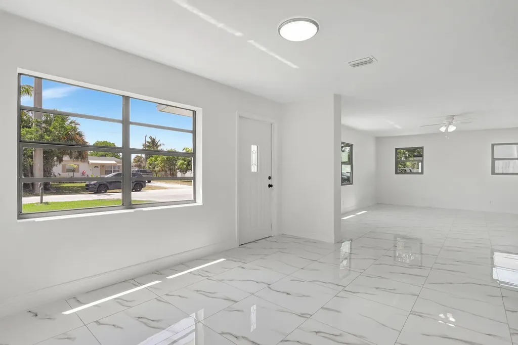 3060 NE 12th Avenue Pompano Beach FL 33064