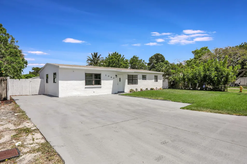 3060 NE 12th Avenue Pompano Beach FL 33064