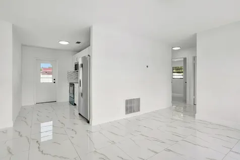 3060 NE 12th Avenue Pompano Beach FL 33064