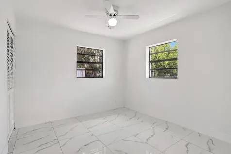 3060 NE 12th Avenue Pompano Beach FL 33064