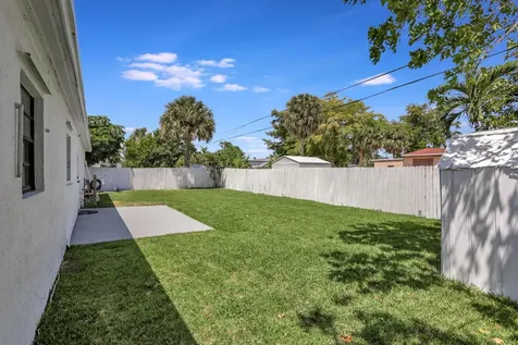 3060 NE 12th Avenue Pompano Beach FL 33064