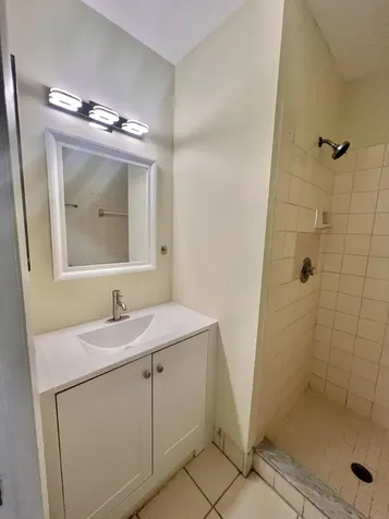 6061 N 10th Avenue Avenue N Greenacres FL 33463