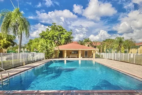 6061 N 10th Avenue Avenue N Greenacres FL 33463