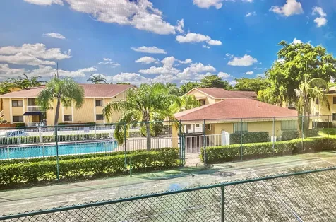 6061 N 10th Avenue Avenue N Greenacres FL 33463
