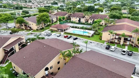 6061 N 10th Avenue Avenue N Greenacres FL 33463