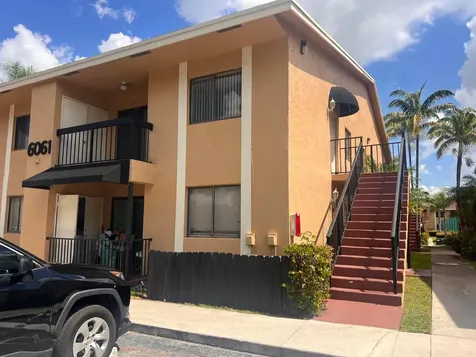 6061 N 10th Avenue Avenue N Greenacres FL 33463