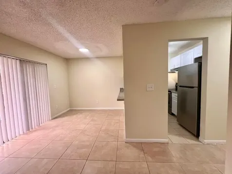 6061 N 10th Avenue Avenue N Greenacres FL 33463