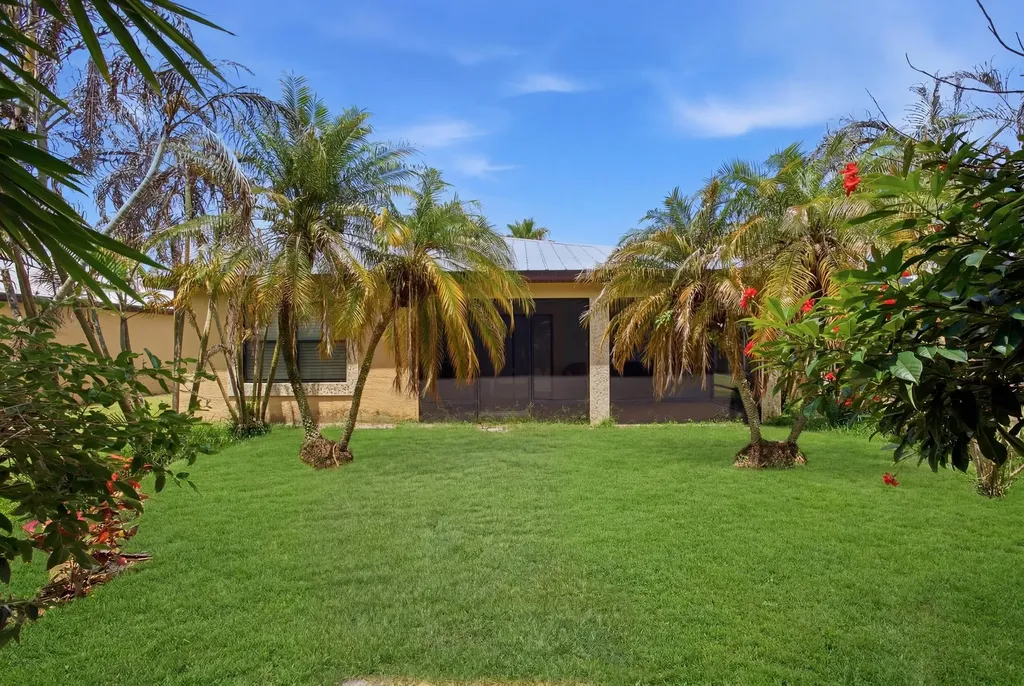 72 Mediterranean Boulevard E Port St Lucie FL 34952