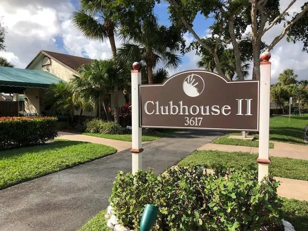 7844 Willow Spring Drive Lake Worth FL 33467