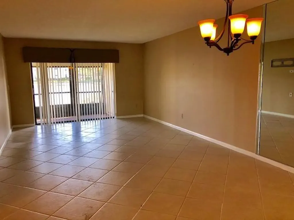 7844 Willow Spring Drive Lake Worth FL 33467