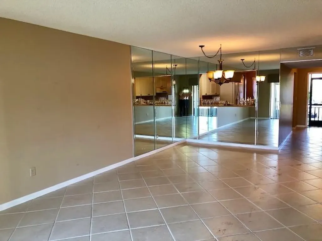 7844 Willow Spring Drive Lake Worth FL 33467