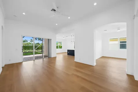 8245 Marsala Way Boynton Beach FL 33472