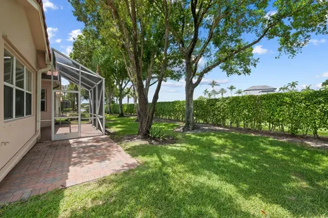 8245 Marsala Way Boynton Beach FL 33472